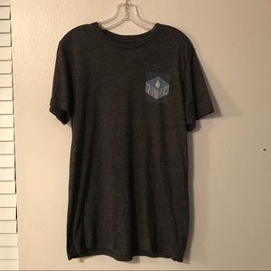 grey volcom tee shirt